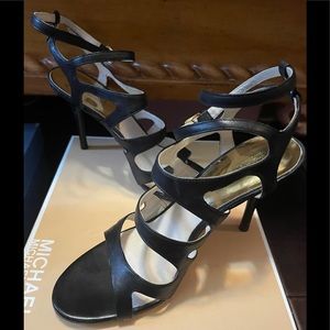 MICHAEL KORS YVONNE ANKLE STRAP WOMAN'S / SIZE: 9M